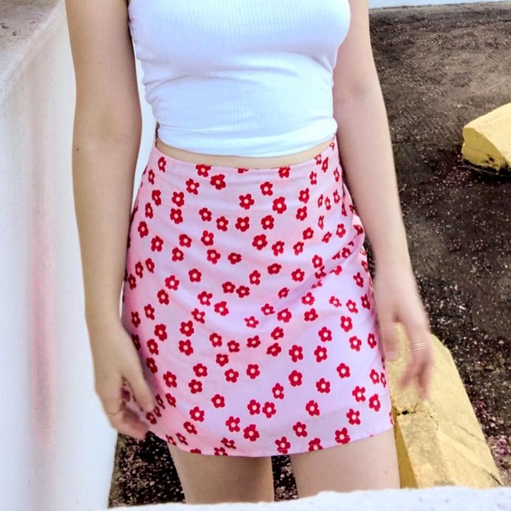 SHEIN Small Floral Skirt